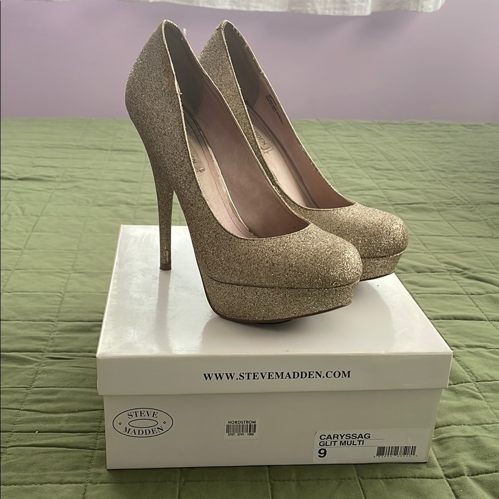 Steve Madden Gold Glitter Women's Heels